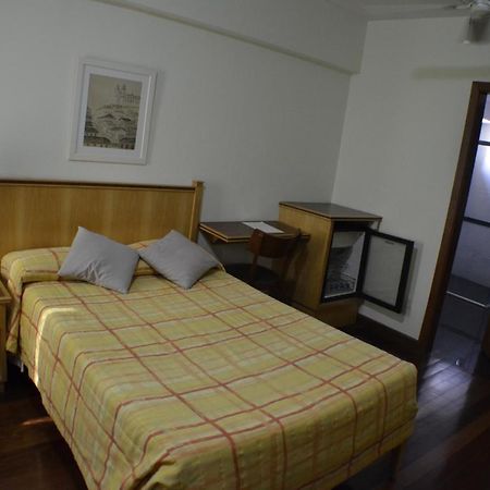 Constantino Hotel E Eventos ジュイス・デ・フォーラ エクステリア 写真 A room at the hotel