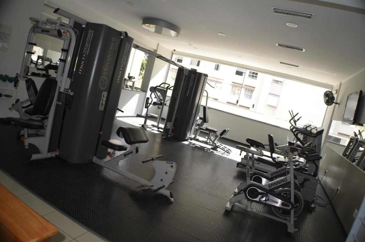 Constantino Hotel E Eventos ジュイス・デ・フォーラ エクステリア 写真 The gym at the hotel