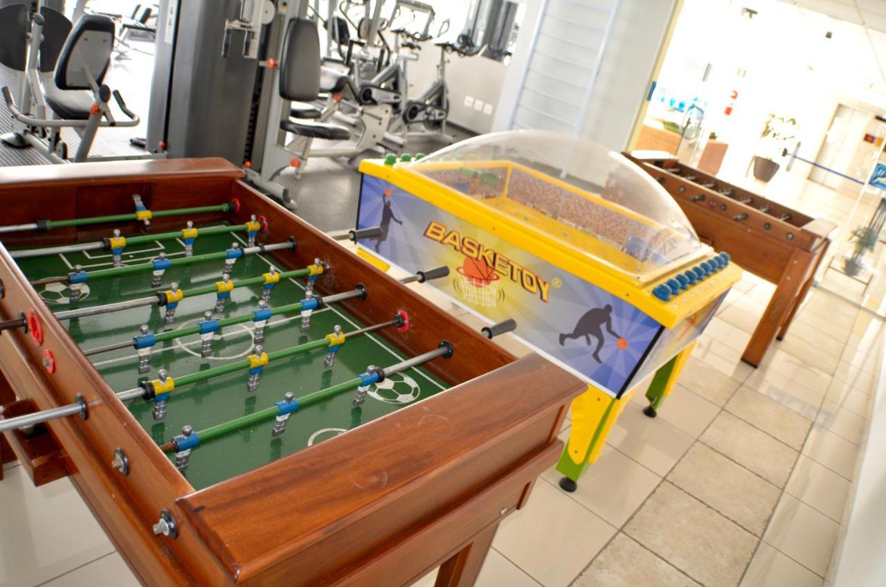 Constantino Hotel E Eventos ジュイス・デ・フォーラ エクステリア 写真 A table football table