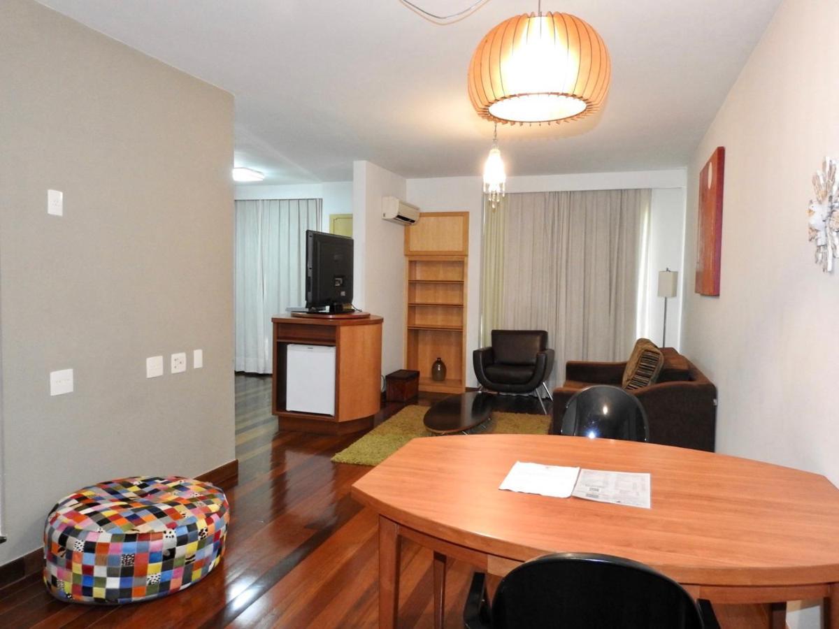 Constantino Hotel E Eventos ジュイス・デ・フォーラ エクステリア 写真 A typical apartment at the residence