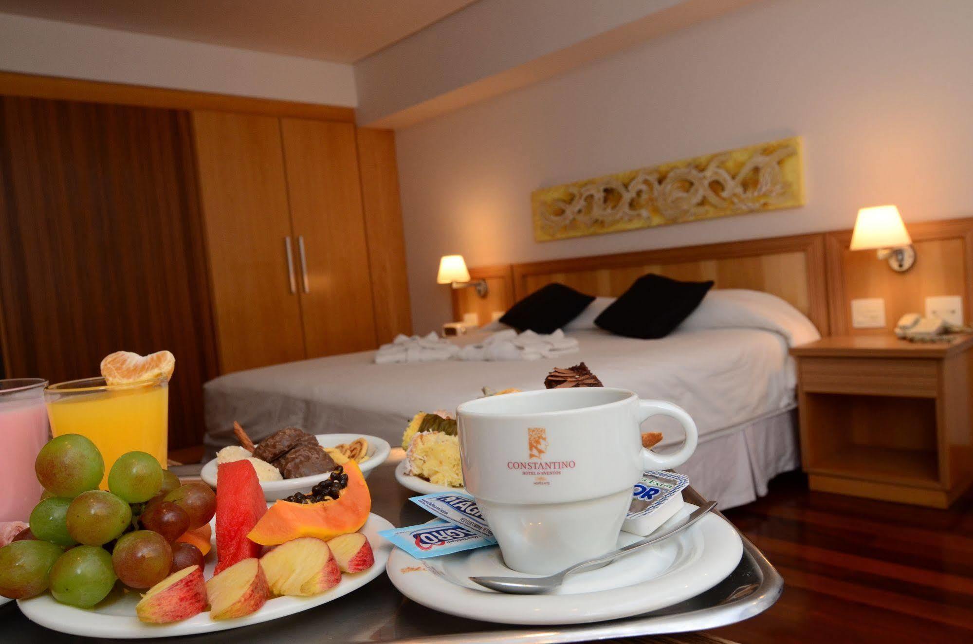 Constantino Hotel E Eventos ジュイス・デ・フォーラ エクステリア 写真